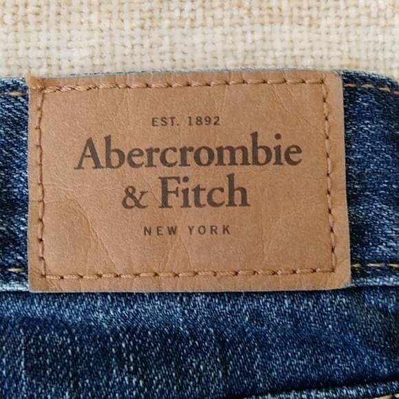 Abercrombie & Fitch Distressed Embellished Frayed Shortie Jean Shorts 0 ( W25) - Picture 3 of 16